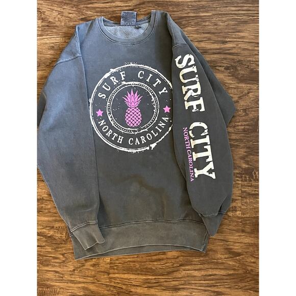 Vintage Collection‎ Surf City, NC Sweatshirt, size M - Picture 4 of 5